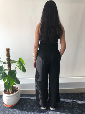 Ruffled Belt Wide Legged Pants